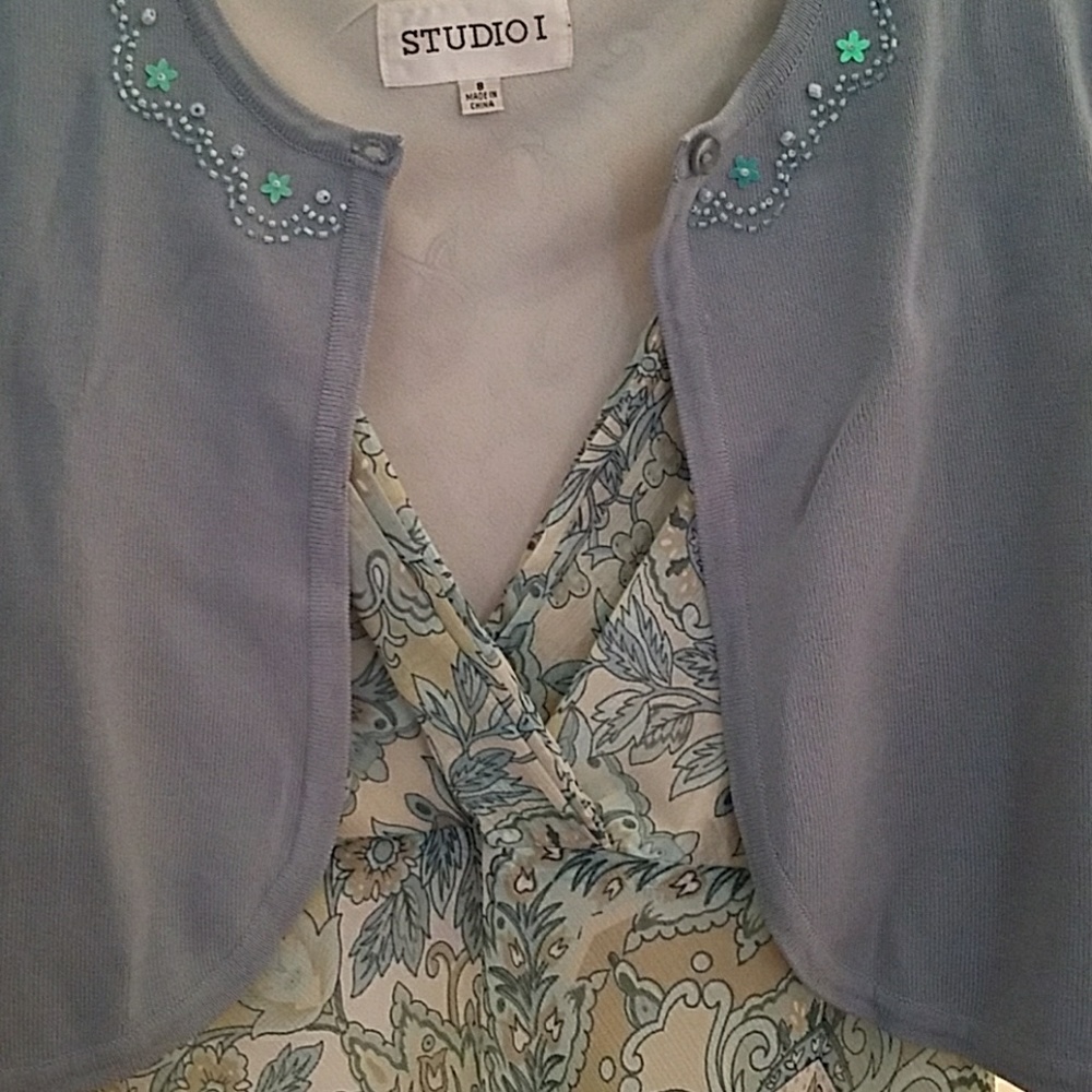Dress - Picture 2 of 4